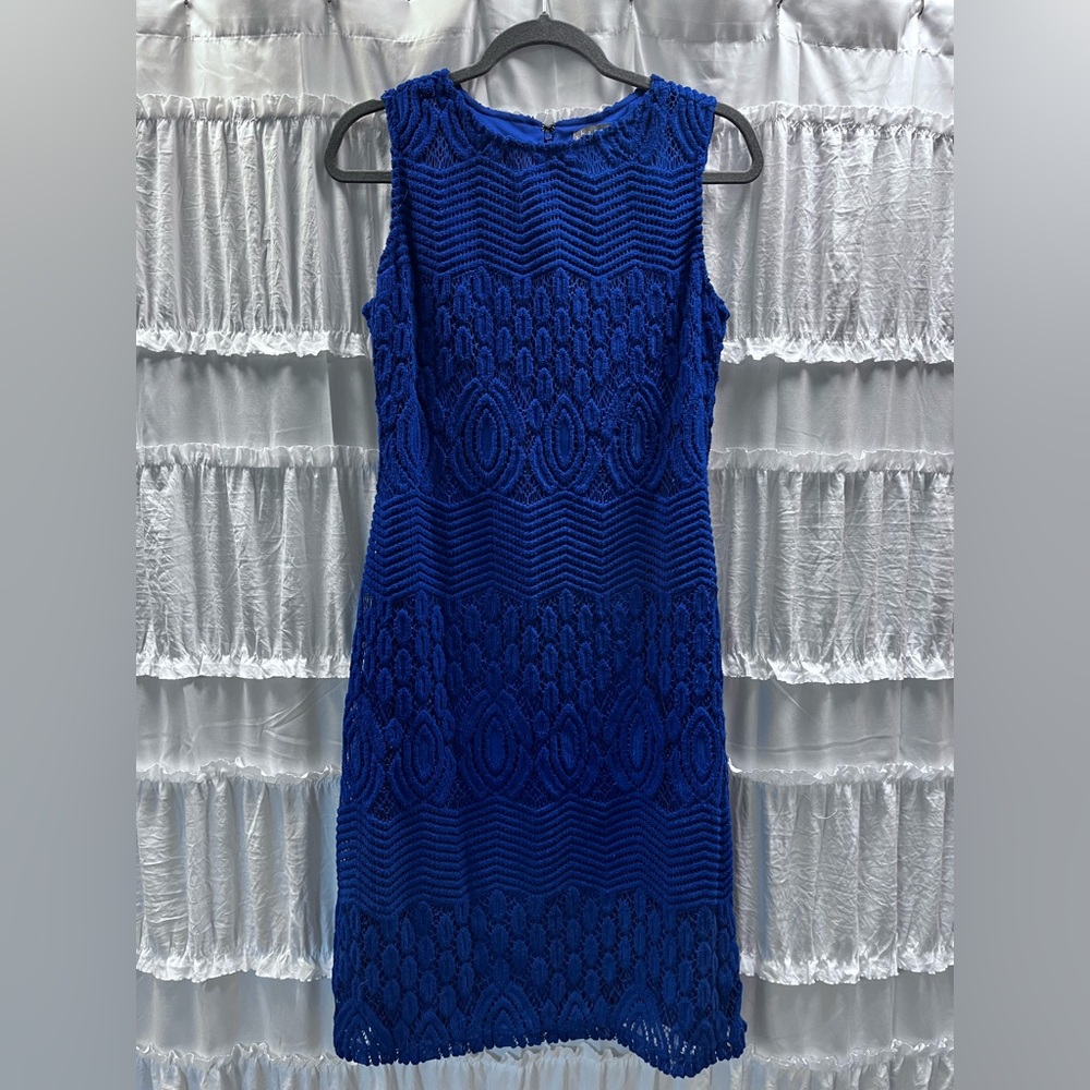 Elegant Blue Lace Dress
